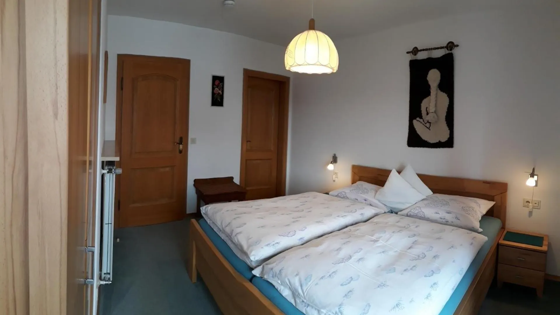 Gaestehaus Bergfrieden, Ferienwohnung Andrea Bad Bayersoien