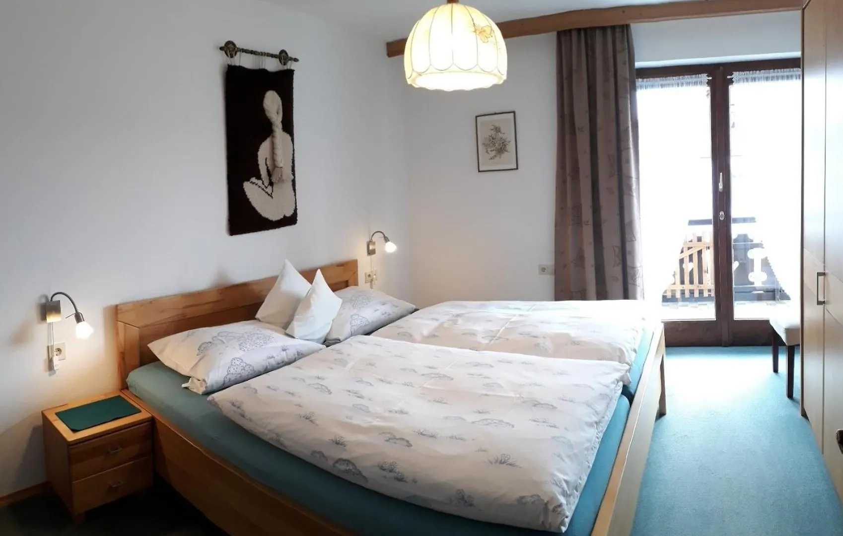 Gaestehaus Bergfrieden, Ferienwohnung Andrea Bad Bayersoien